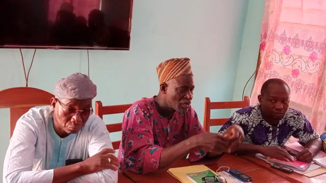 Les membres du Conseil d'Administration de Radio SU TII DERA Radio Su Tii Déra de Nikki évaluent les activités menées en 2024 et planifient celles de 2025.