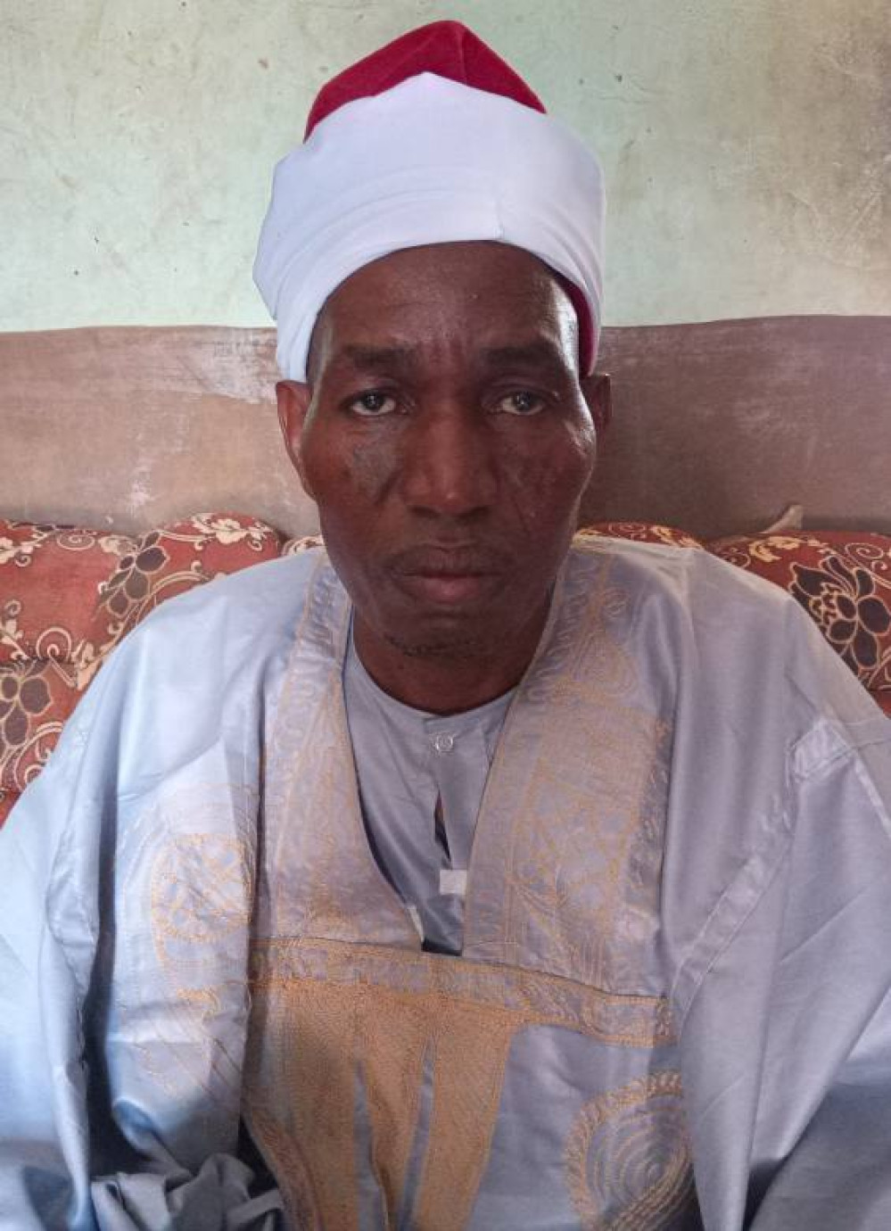 ARA OROU Bani investi dans ses nouvelles fonctions de chef traditionnel de la communauté Gando de la région de Bouca Néré