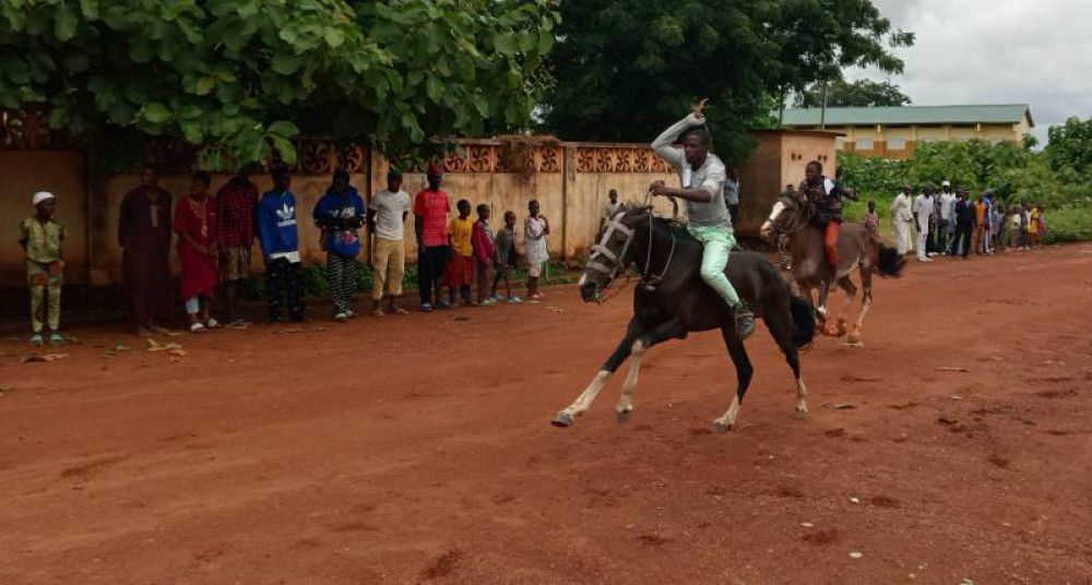 1ère édition de la course hippique à l'occasion de la fête de Donkonrou : pari gagné pour la mairie de Nikki