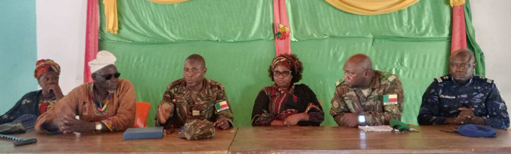 Vers une meilleure collaboration entre Forces de Défense et de Sécurité,élus locaux et chasseurs traditionnels dans la lutte contre l'extrémisme violent et le terrorisme dans les communes de Nikki et de Kalalé.