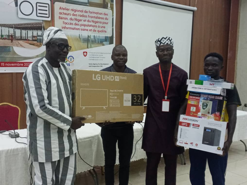 Encore du renfort pour le parc à équipements pour la Radio SU TII DERA