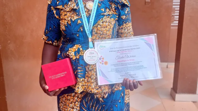 La Radio SU TII DERA, toujours dans le vent du succès.