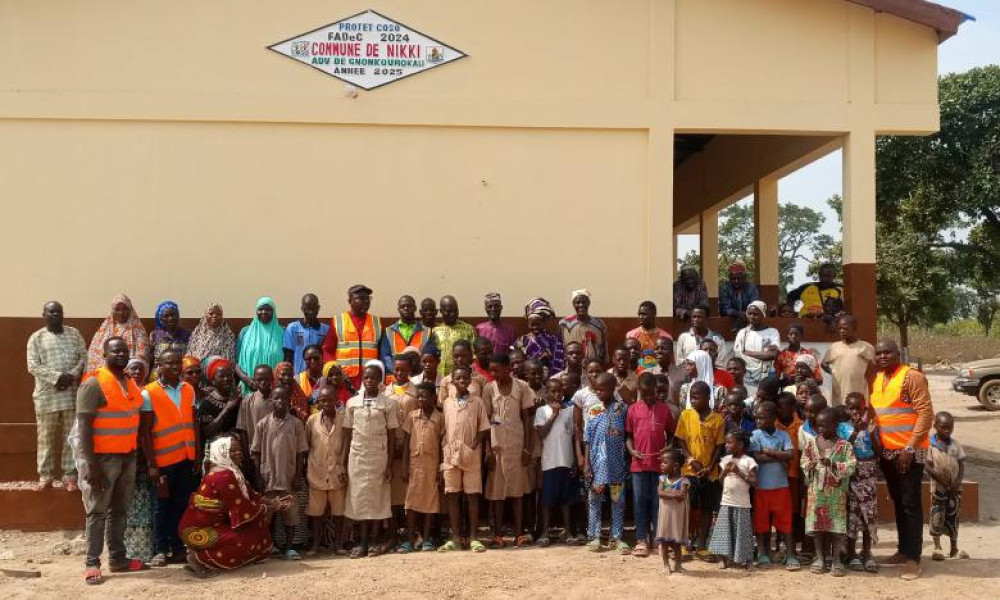 Le CEG Gnonkourokali,dans la commune de Nikki réceptionne grâce au projet COSO son tout premier bâtiment construit en matériaux définitifs.