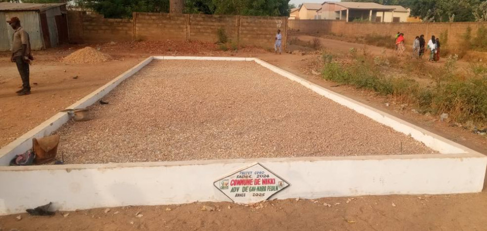 Le Centre des Jeunes et Loisirs de Nikki dispose désormais d'un boulodrome grâce à l'ADV de Gah-Maro Peulh dans le cadre du projet COSO.